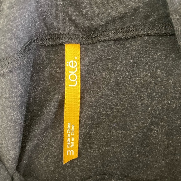 Lole Lunner Casual lifestyle gray skirt Sz Medium - Picture 3 of 8